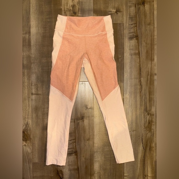 Outdoor Voices 3/4 Warmup Leggings Size XS - Picture 5 of 8